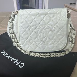 ‼️ SOLD ‼️Chanel Timeless Accordian Flap - Off White